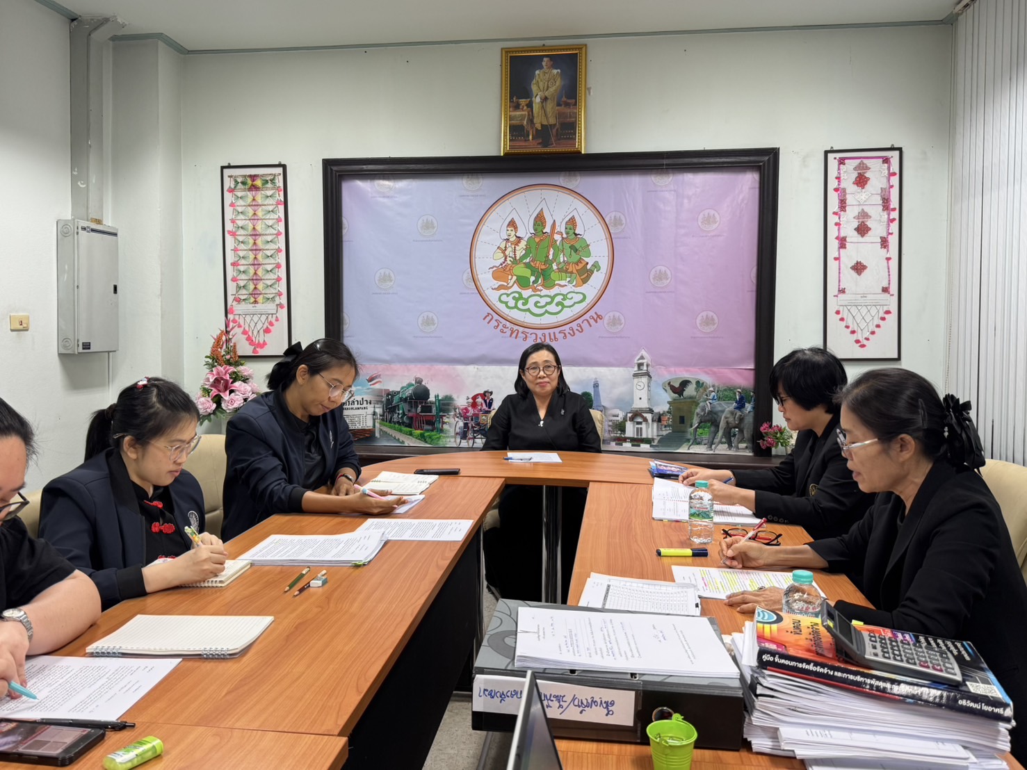 กลุ่มตรวจสอบภายใน เข้าตรวจสอบสำนักงานแรงงานจังหวัดลำปาง